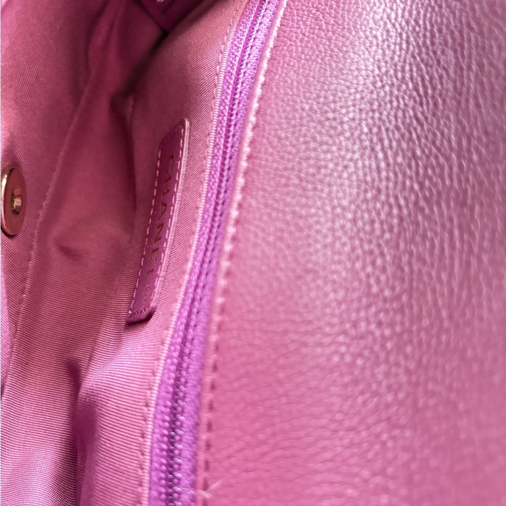 CHANEL Purple Quilted Caviar Leather Chain Strap Sh Bag Gold Mademoiselle Lock - Picture 7 of 8